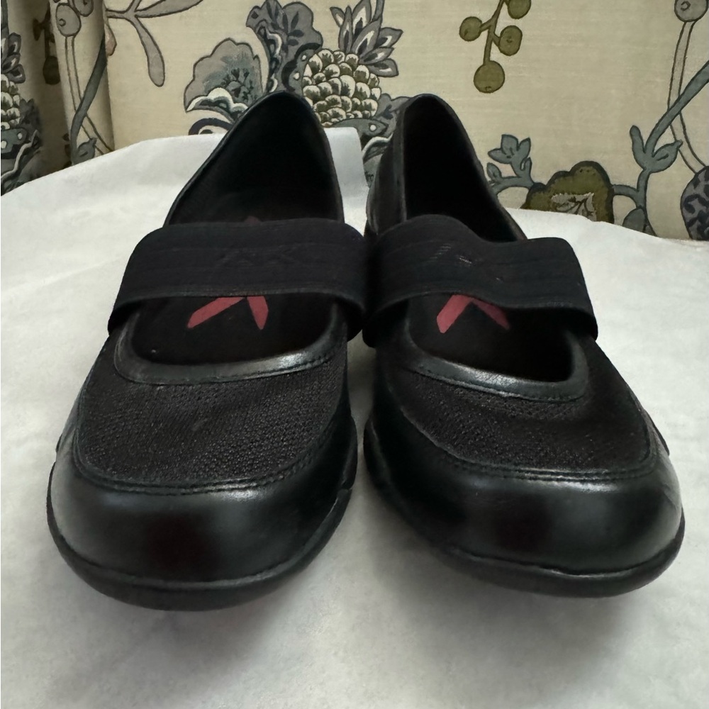 Anne Klein Sport Black Slip On Elastic Strap Mary Jane Loafers Size 7.5 M - Picture 2 of 9